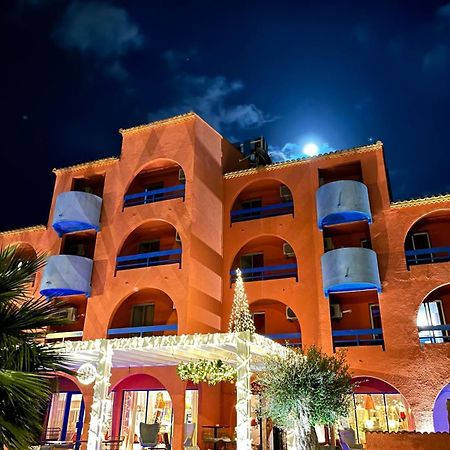 Cit'Hotel Des 2 Golfs Leucate Εξωτερικό φωτογραφία