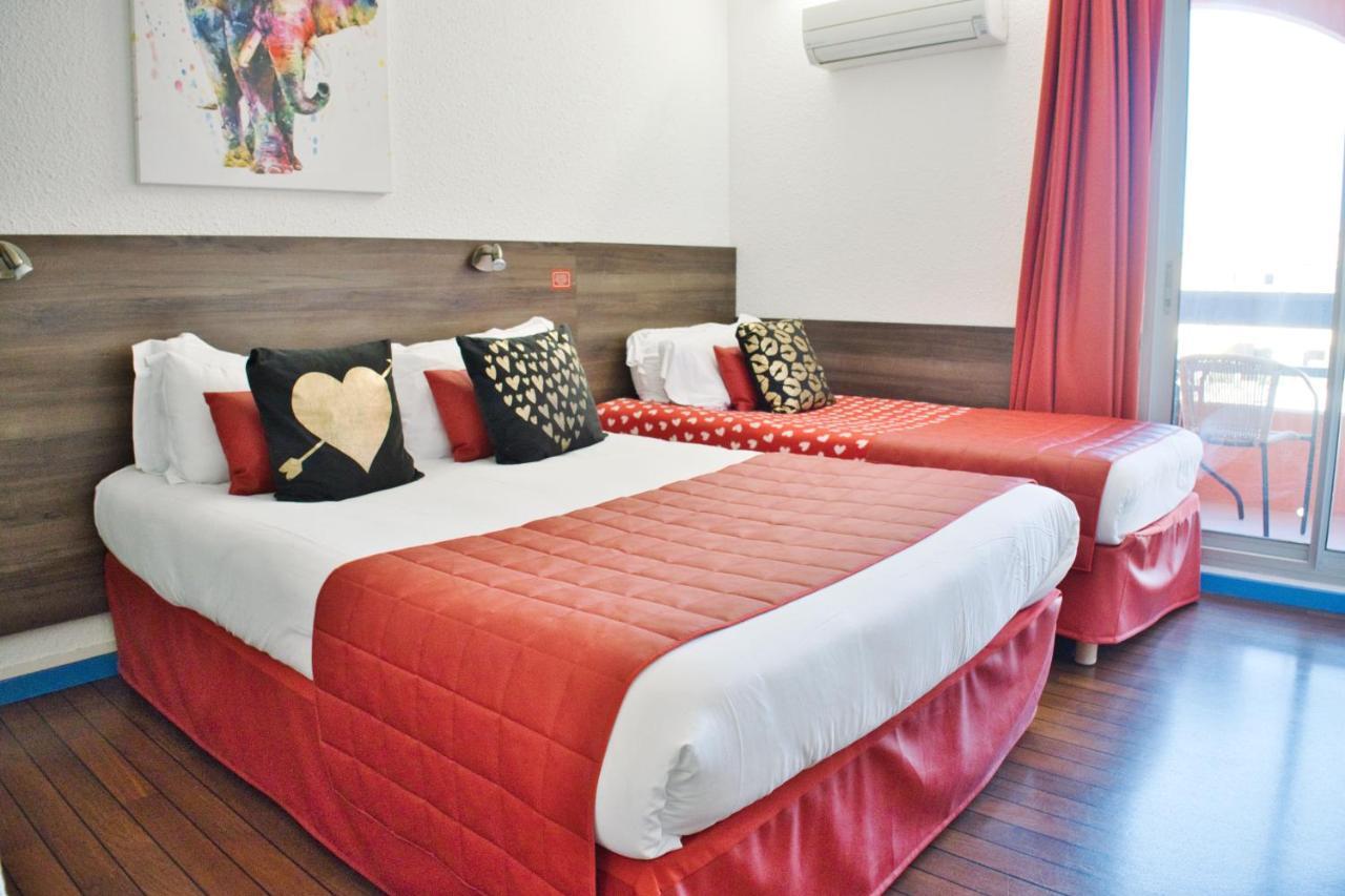Cit'Hotel Des 2 Golfs Leucate Εξωτερικό φωτογραφία