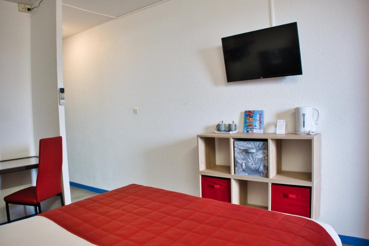 Cit'Hotel Des 2 Golfs Leucate Εξωτερικό φωτογραφία