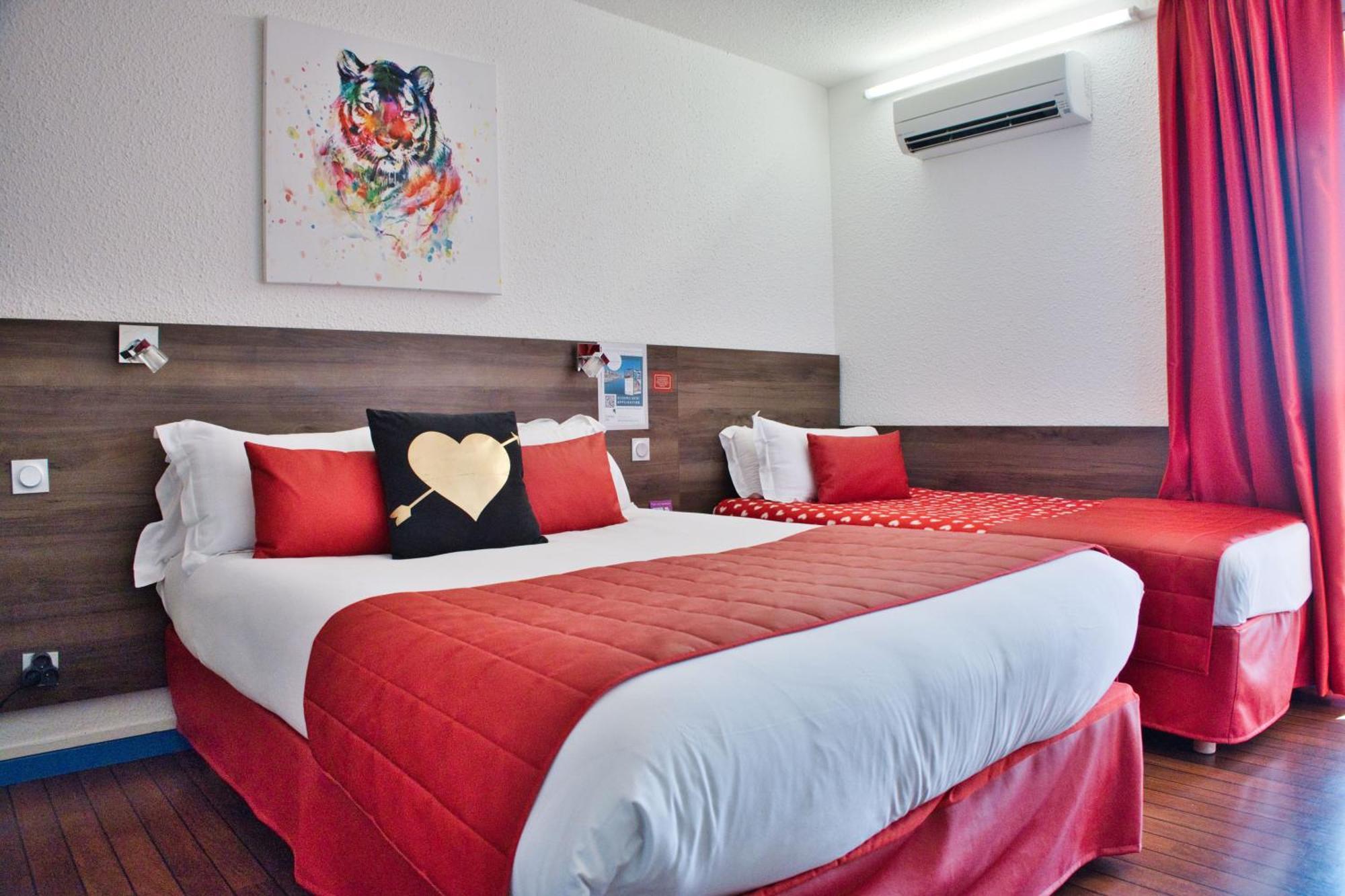 Cit'Hotel Des 2 Golfs Leucate Εξωτερικό φωτογραφία