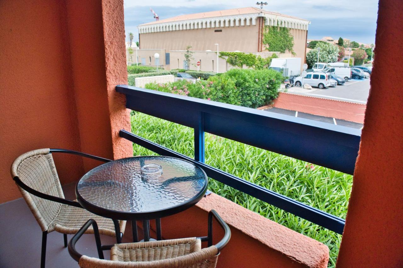 Cit'Hotel Des 2 Golfs Leucate Εξωτερικό φωτογραφία