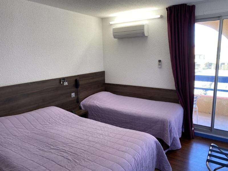 Cit'Hotel Des 2 Golfs Leucate Εξωτερικό φωτογραφία